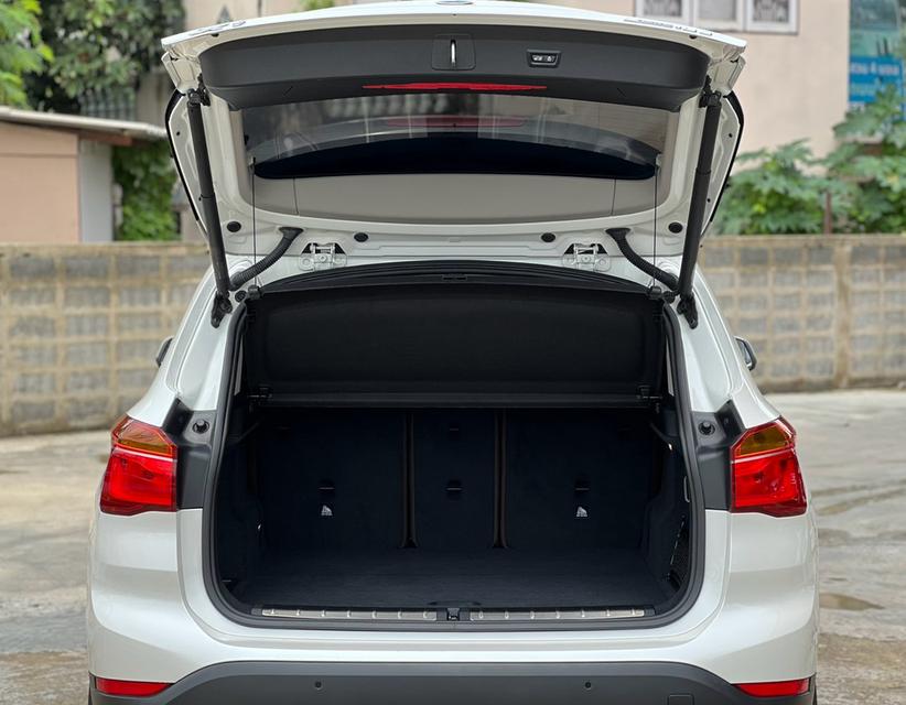 ปี 2019 BMW X1, 2.0 sDrive18d xLine รูปที่ 17