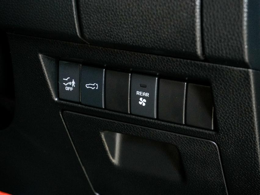 ISUZU MU-X 3.0Ultimate 2wd ปี2023 รูปที่ 10