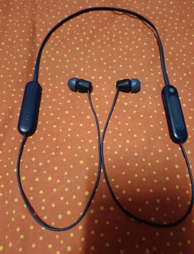 ส่งต่อหูฟัง Bluetooth Sony แท้ 1