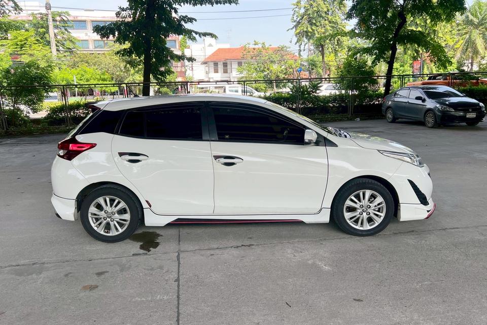 Toyota Yaris 1.2 E Hatchback AT ปี 2019