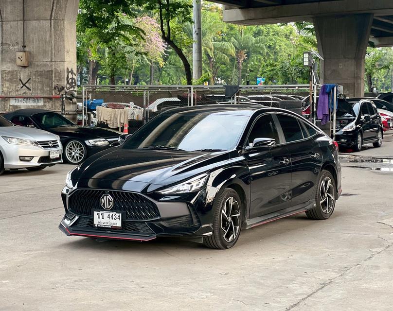 ขายรถ MG5 1.5X Sunroof ปี 2022 สีดำ เกียร์ออโต้