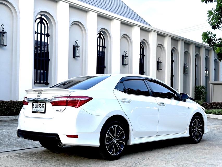 🚗TOYOTA ALTIS 1.8 S ESPORT ปี 2014 รูปย่อยที่ 4