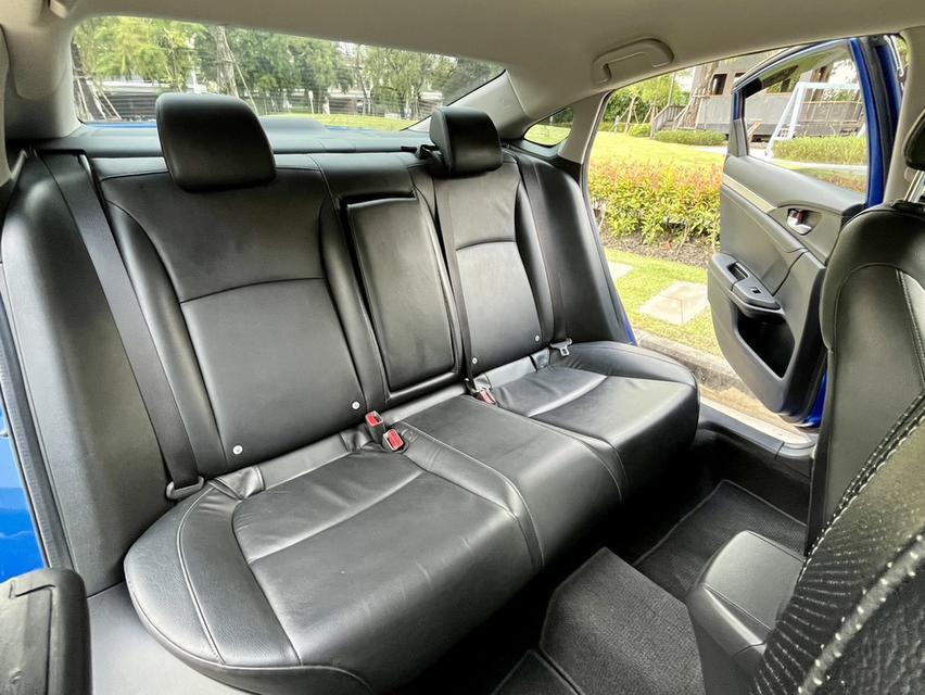 HONDA CIVIC 1.8 EL  ปี 2019  11