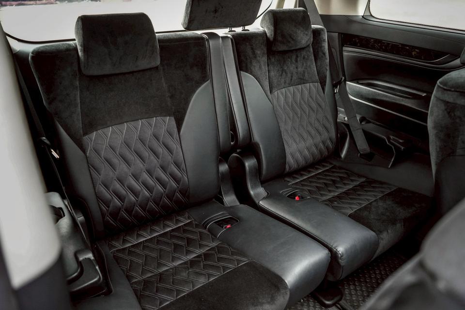 รหัสรถ CBL3901 TOYOTA ALPHARD 2.5 SC PACKAGE AT 2017 14