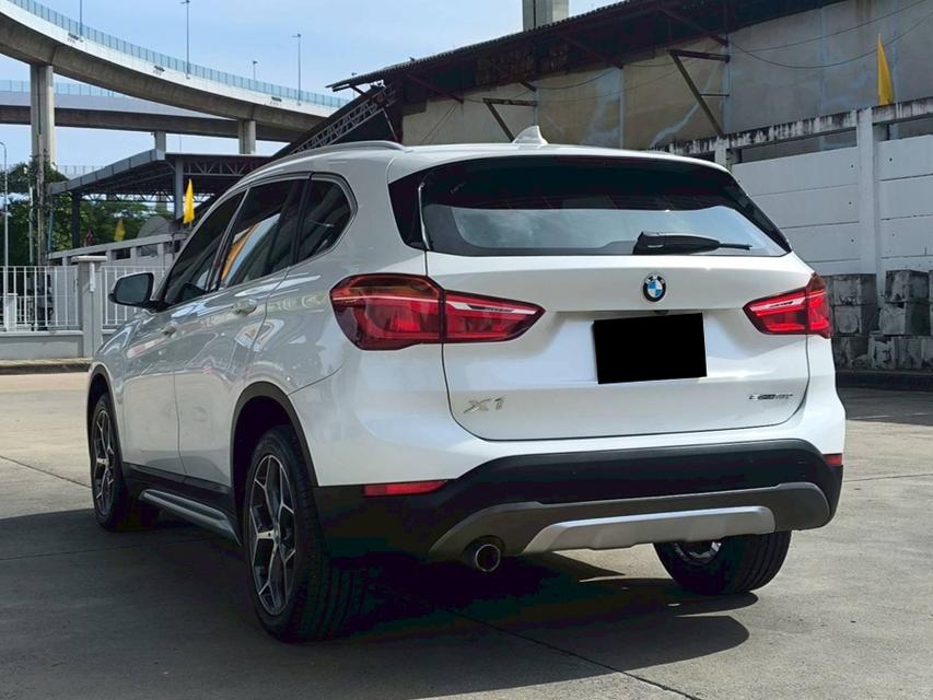 รถเข้าใหม่! BMW X1 sDrive18d X-Line 2019 สีขาว 4