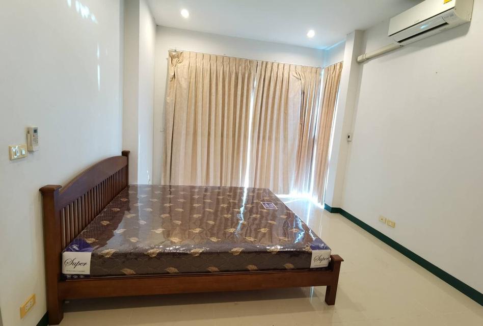 ให้เช่าบ้านเดี่ยว2ชั้นหลังมุม หมู่บ้านฉัตรหลวง14 ถนนเลียบคลอง3 คลองหลวง ปทุมธานี 7