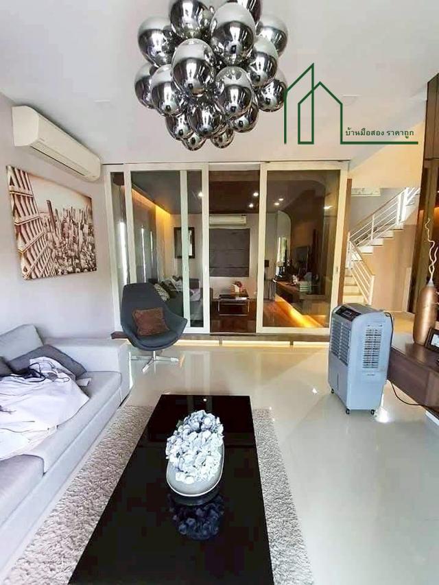 บ้านเดี่ยว พร้อมอยู่ หมู่บ้าน ดีไลท์ อ่อนนุช-มอเตอร์เวย์ ถนนเมน  9