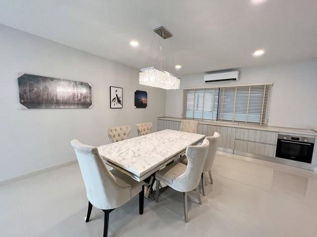 ให้เช่าบ่้านเดี่ยว 2 ชั้น 61 ตรว. หมู่บ้าน Centro Bangna ใกล้ เมกะ บางนา 6