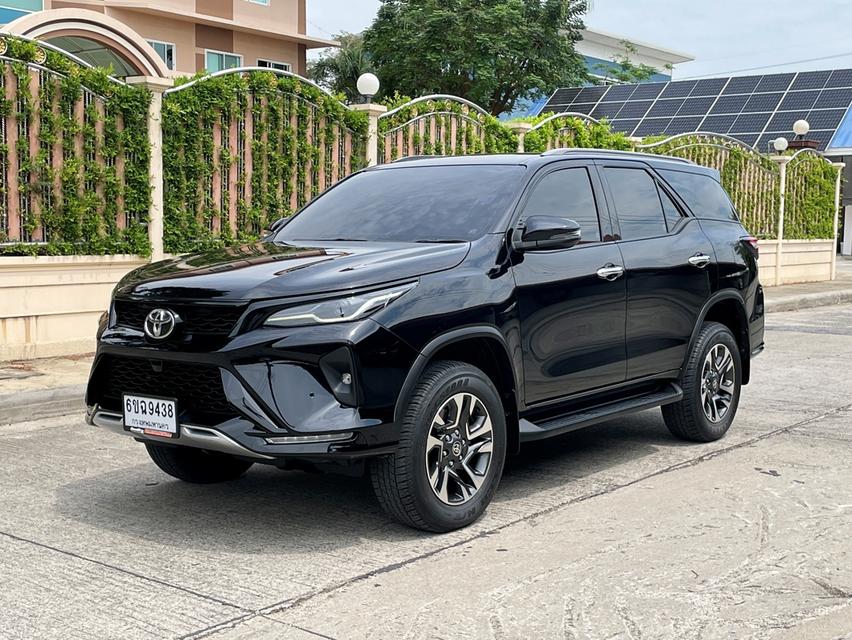 TOYOTA FORTUNER LEADER 2.4 G ปลายปี 2022 จดปี 2024 สภาพป้ายแดง