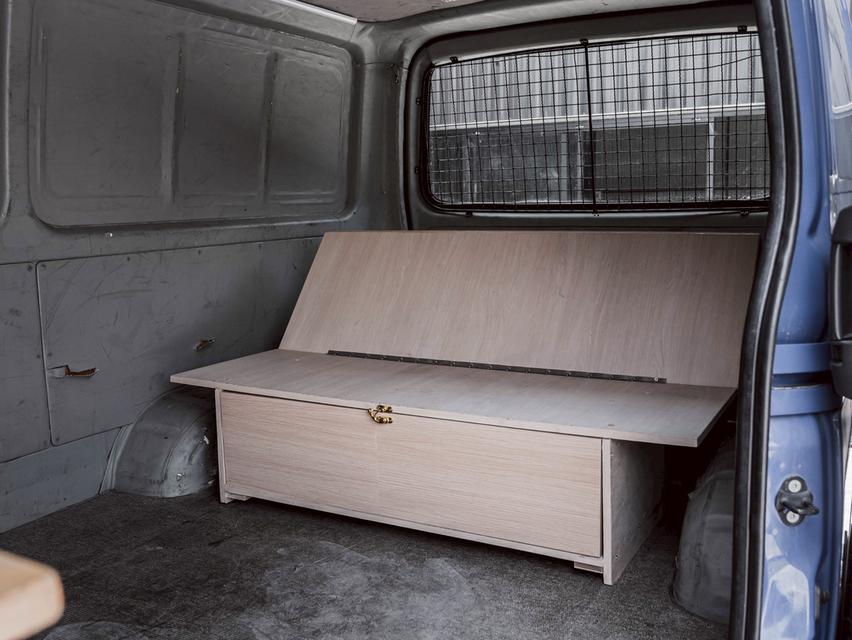 รหัสรถ 67GG1658 Toyota Hiace 2018 (ป้ายฟ้าแท้) 6
