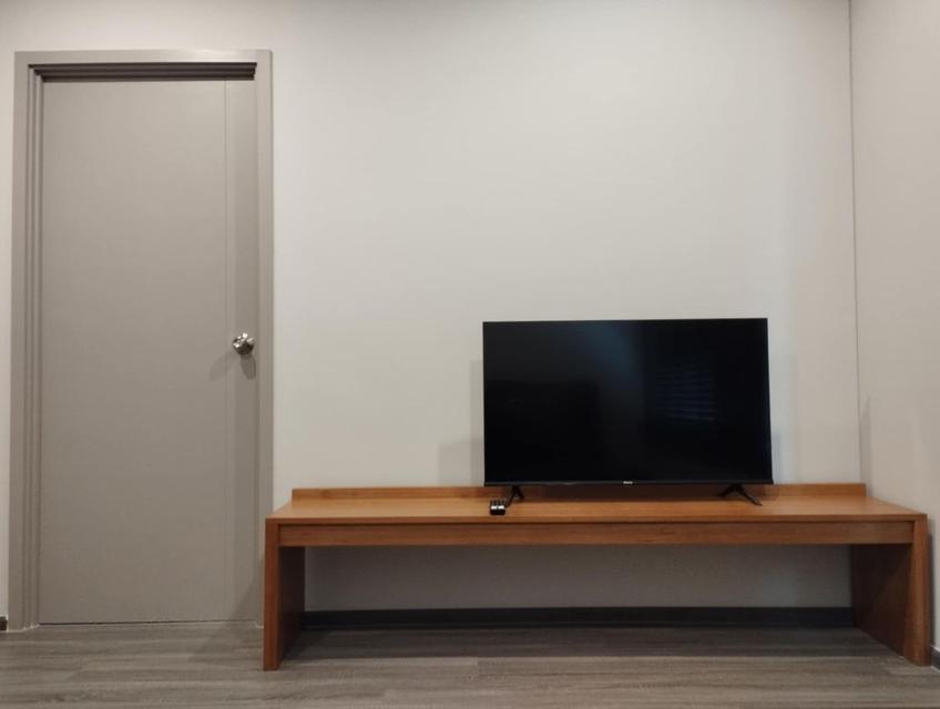 เจ้าของให้เช่า Ideo Ramkhamhaeng-Lamsali Station ห้องหน้ากว้าง ห้องมุม ผนังห้องนอนไม่ติดห้องอื่น ขนาด 1 ห้องนอน 34.69 ตรม. ชั้น 8 ระเบียงทิศตะวันตก วิ 4