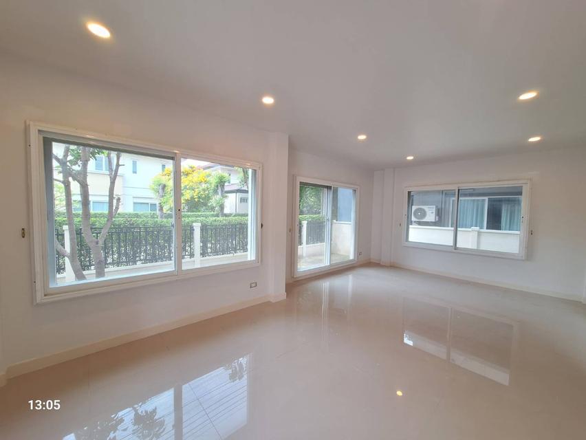 บ้านเดี่ยว เซนโทร วัชรพล ติดถนนสุขาภิบาล 5 หลังมุม ราคาเพียง 7.29 ลบ. 5