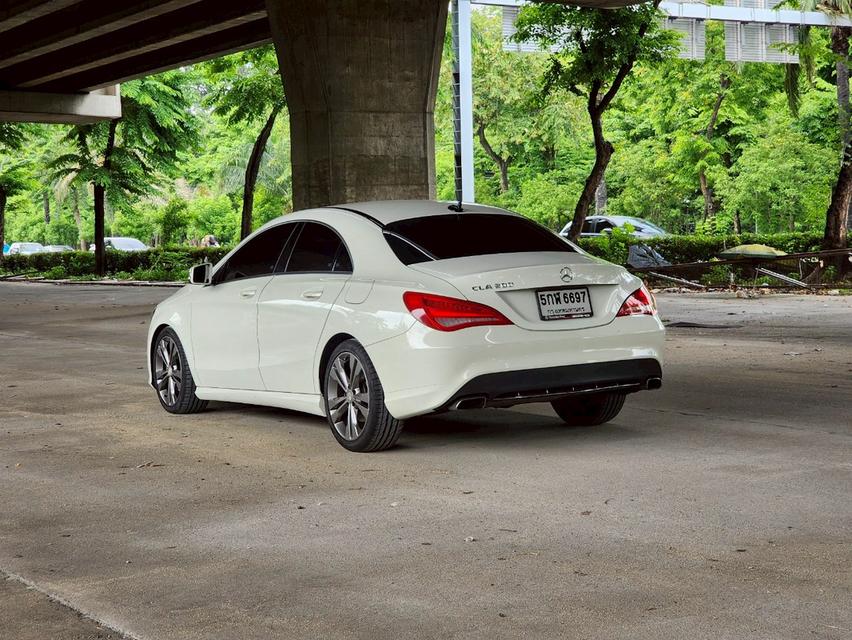 ขายรถ Benz CLA200 W117 ปี 2017 สีขาว เกียร์ออโต้ 6