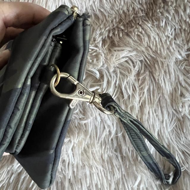 กระเป๋าสตางค์ ไม่แท้นะ ใหม่ๆเลย 5