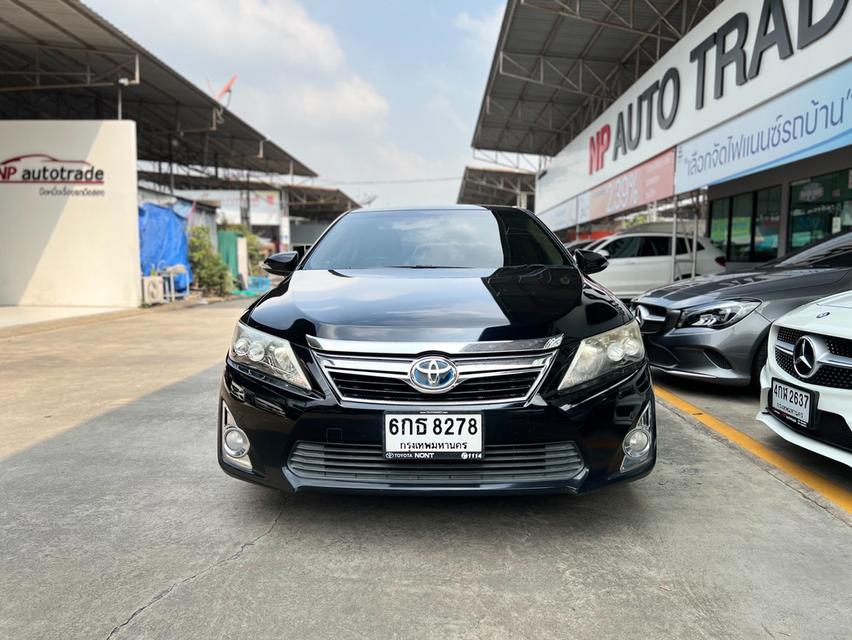 รหัสรถ NP8278 TOYOTA CAMRY 2.5 HV 2013