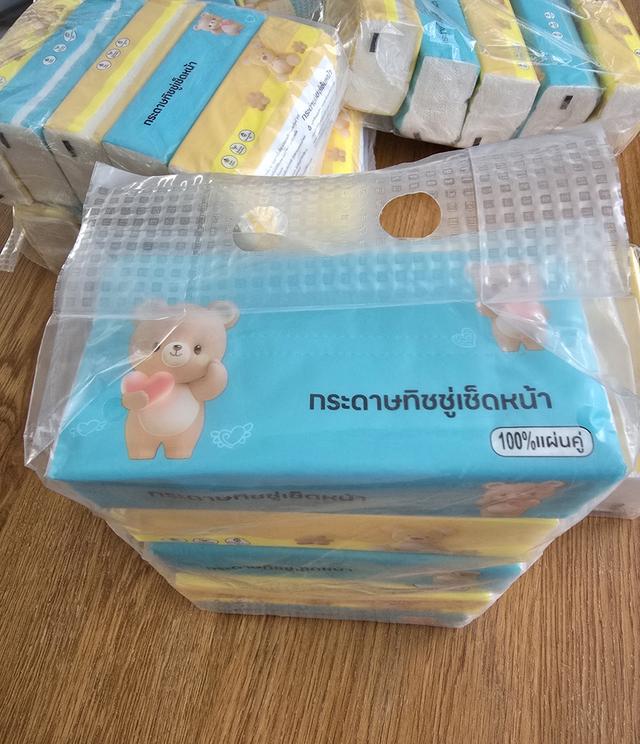 กระดาษทิชชู่หนาสองชั้น ขนาด 175×175 mmหิ้วละ 5 ห่อ 8