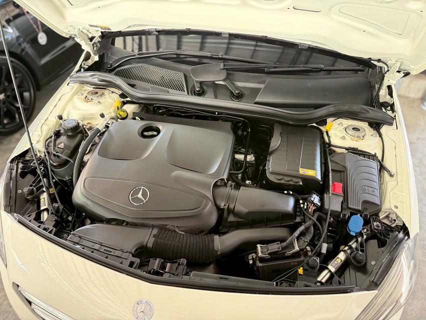 BENZ A-CLASS A180 ปี 2014 โฉม W176 ปี12-19 18