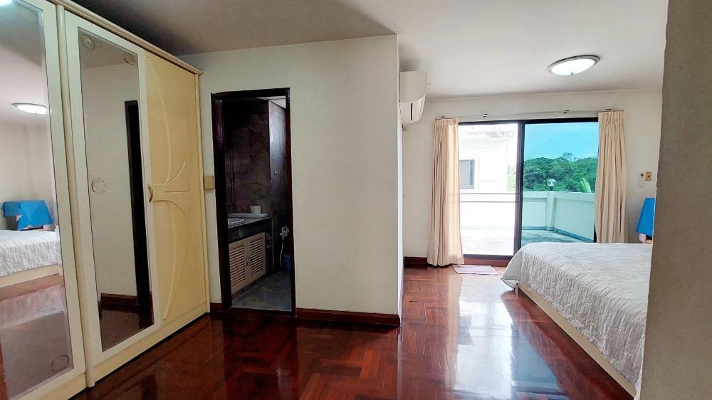 ขายด่วนทาวน์โฮม วราธรวิลล์ ซ.พัฒนาการ 44 ** 5 ล้านบาท** ซื้อบ้านมีเงินเหลือหลักแสน 889 9
