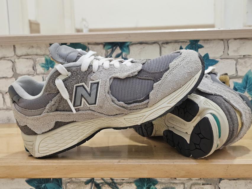 NewNew Balance 12