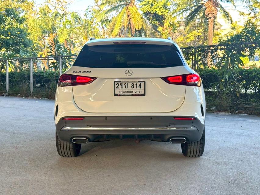 ขายรถ Benz GLA200 AMG W247 ปี 2021 สีขาว เกียร์ออโต้