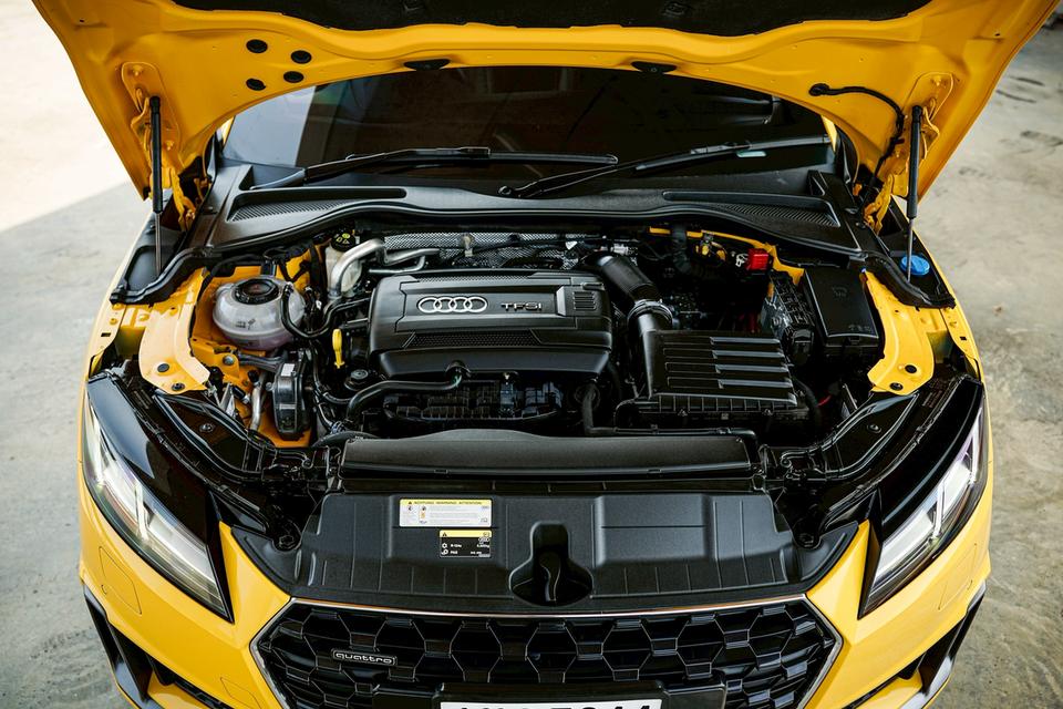 Audi TT Coupé 45 TFSI quattro S-line ปี 2019 สีเหลือง Vegas Yellow Solid= รูปที่ 17