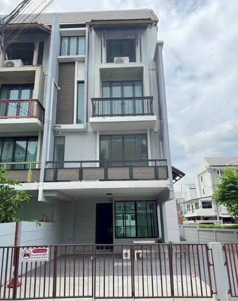 ให้เช่าทาวน์โฮม 4 ชั้น โครงการ อารียาแมนดารีนา สุขุมวิท 77 บ้านสวยพร้อมเข้าอยู่ (N.1883)