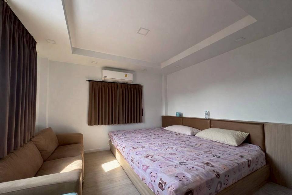 บ้านเดี่ยว 3 ชั้น ซอยรามอินทรา 5 แยก 58-9 ถนนรามอินทรา แขวงท่าแร้ง เขตบางเขน กรุงเทพมหานคร 14