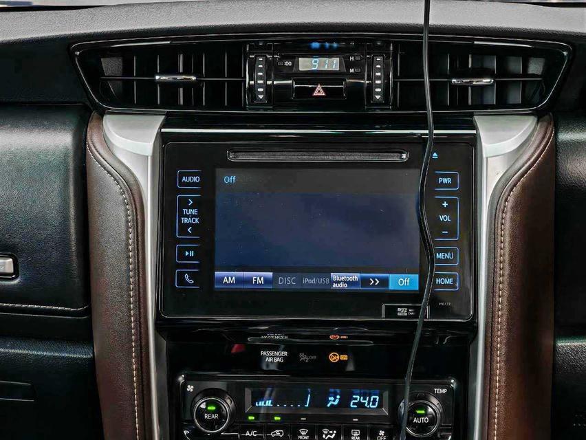ปี2020 TOYOTA FORTUNER 2.4V รูปที่ 7