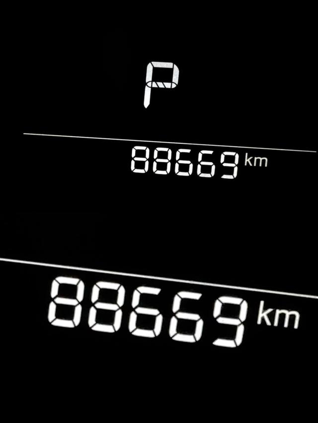 รถบ้านมือเดียว Mazda2 รุ่น 1.3High 15