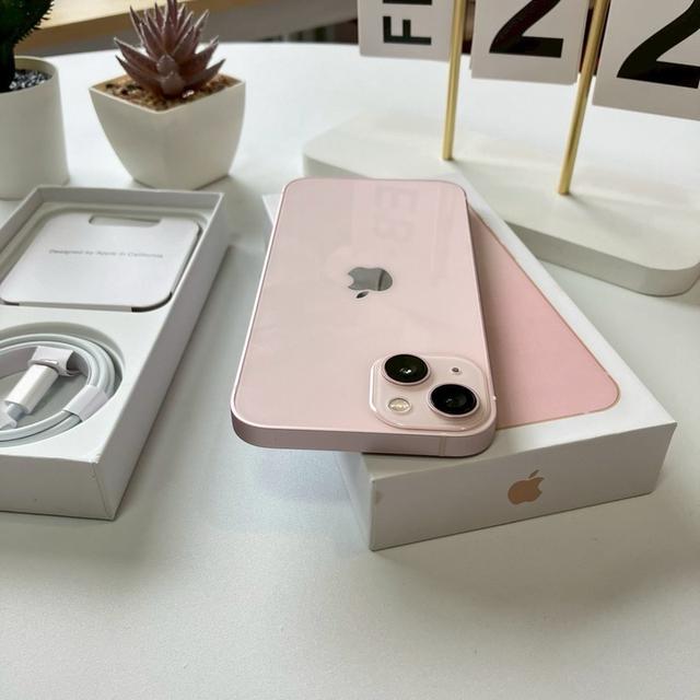 iPhone 13 11