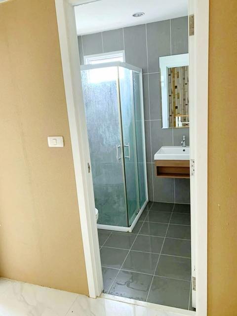 ให้เช่าทาวน์โฮม 2 ชั้น 3 นอนซ.กันตนา-วงแหวนฯ ทำเลดี รพ.บางใหญ่ 400 ม. MRT ตลาดบางใหญ่ 3.9 กม. 2 น้ำ ตลาด พระเงิน 1.7 กม. 5