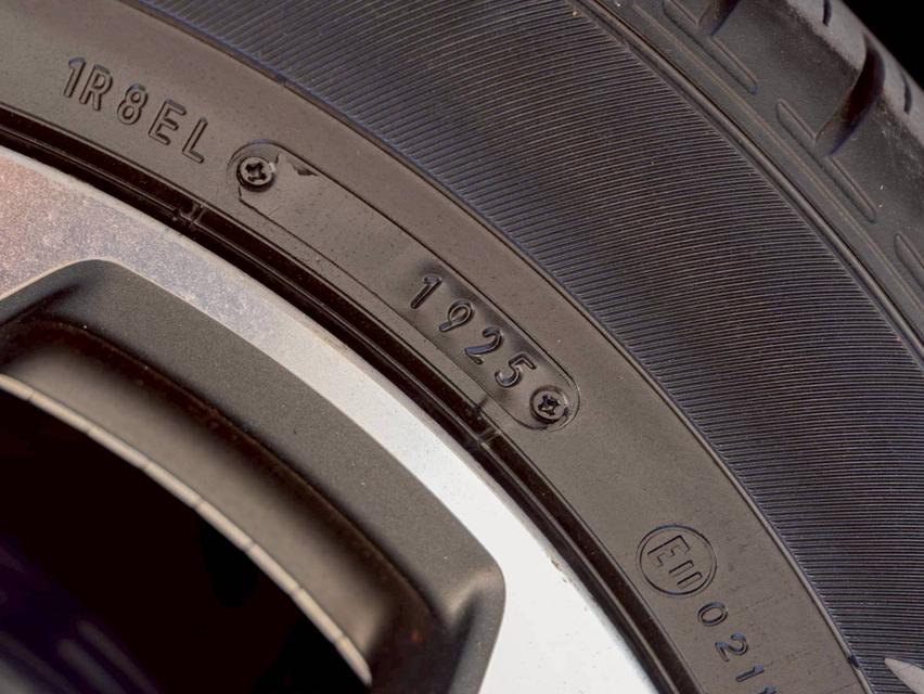 Mazda 2 1.5 Sport High Plus ปี 2015 ♨️ ประกันเครื่องเกียร์หลังการขาย3ปี / 30,000km. ♨️ 17