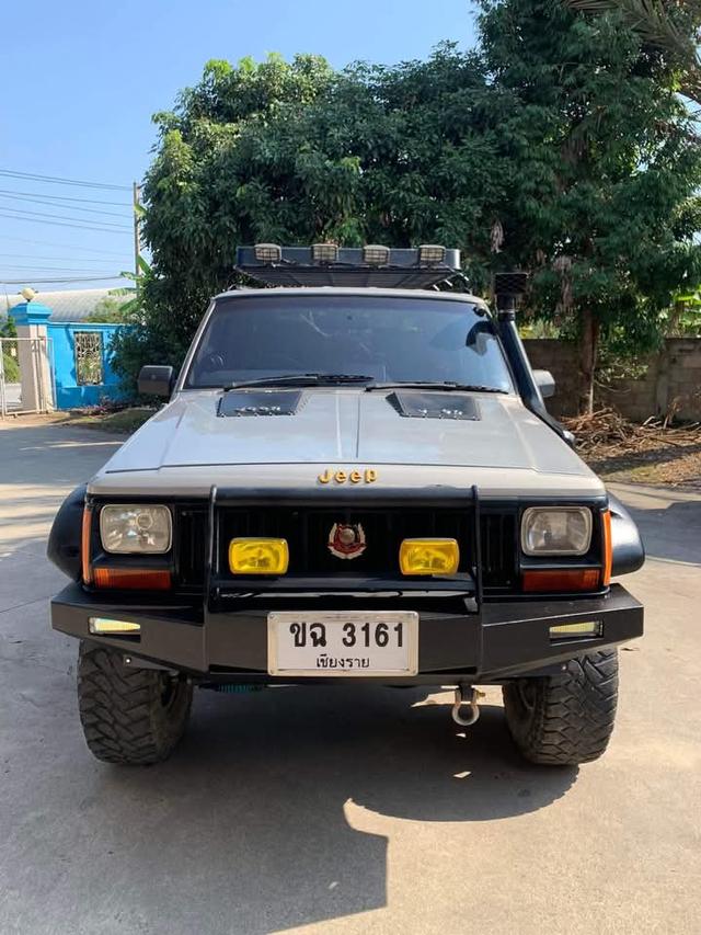 ขาย Jeep Cherokee 1