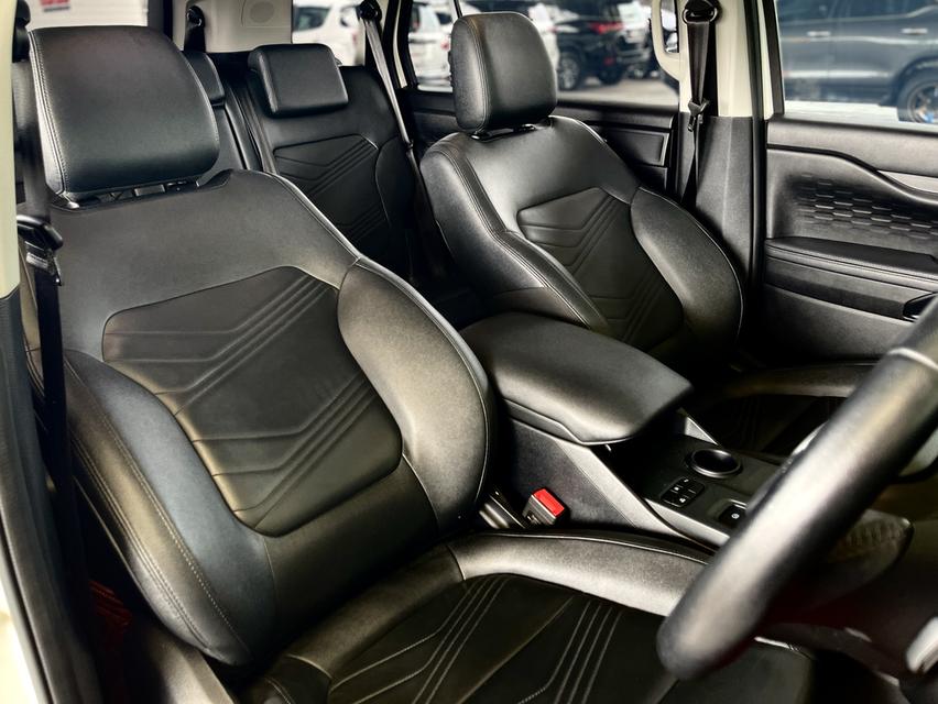 2023 FORD EVEREST 2.0 Bi-Turbo Trend 2WD สีขาว ไมล์ 33089 กม. 17