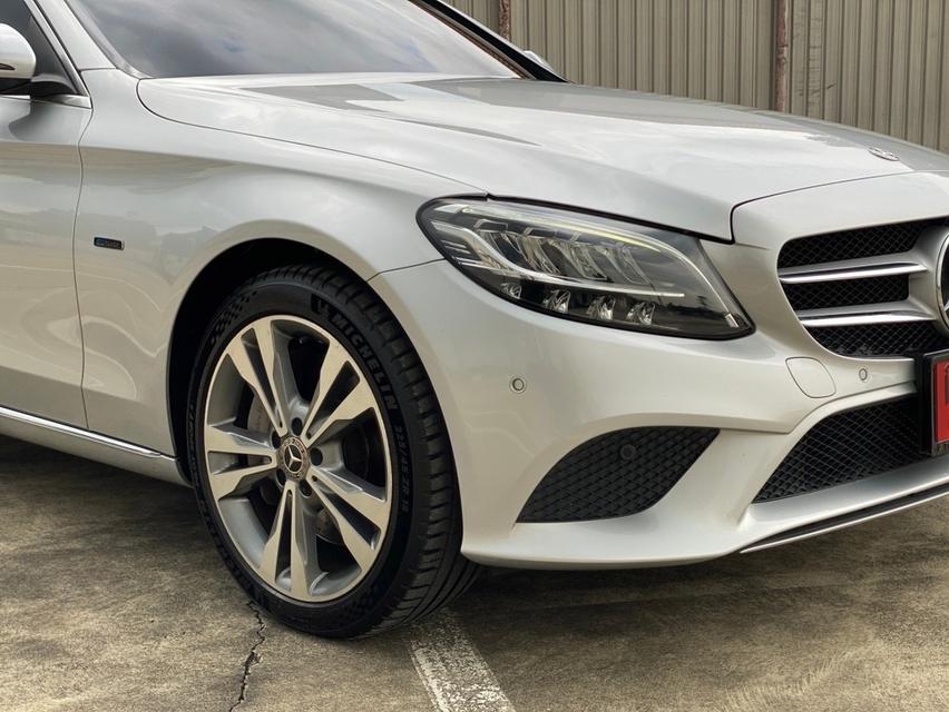 Benz C300e  Avantgarde ปี 2020 รหัส PBG8888 7