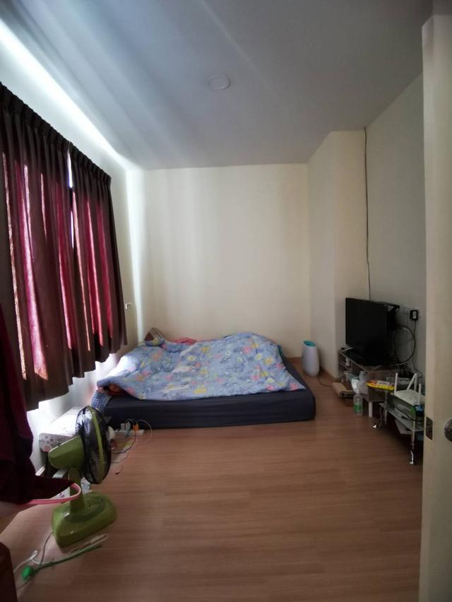 บ้านทาวน์เฮ้าส์ 2 ชั้น มบ.กัสโต้ ทวีวัฒนา-เพชรเกษม 5