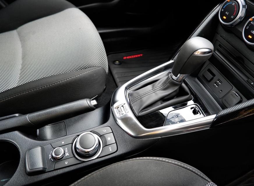 Mazda 2 1.3 High U 2018 เกียร์ AT 12