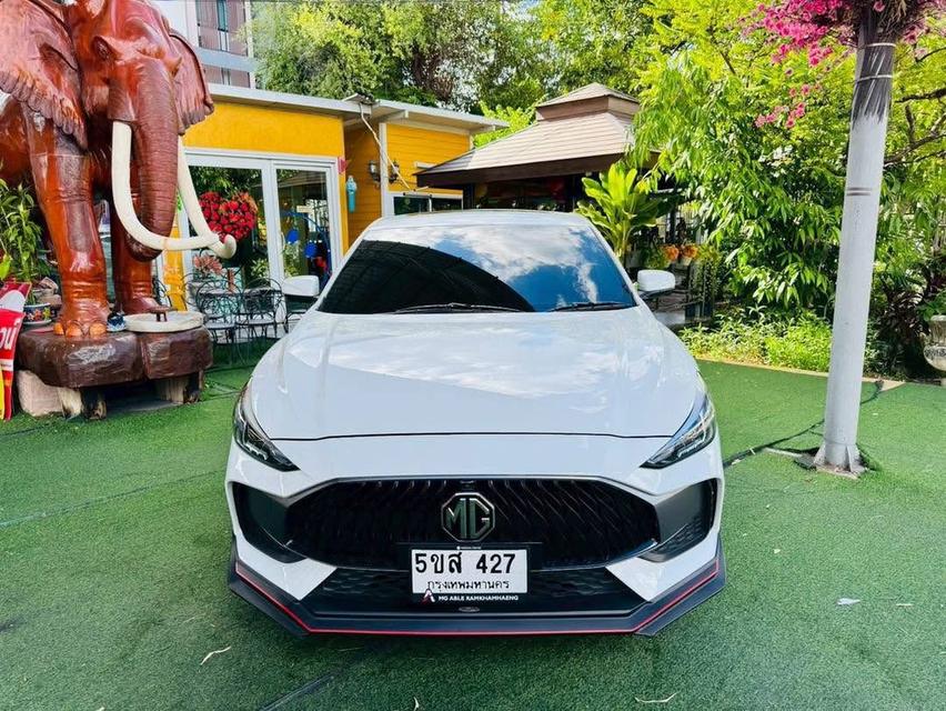 MG MG5 ตัว X มีSUNROOF เกียร์AUTO ปี2024 เครื่องเบนซิน TOP X Sunroof i-smart ไมล์แท้ 16,xxx กม รถสวยคัดพิเศษ