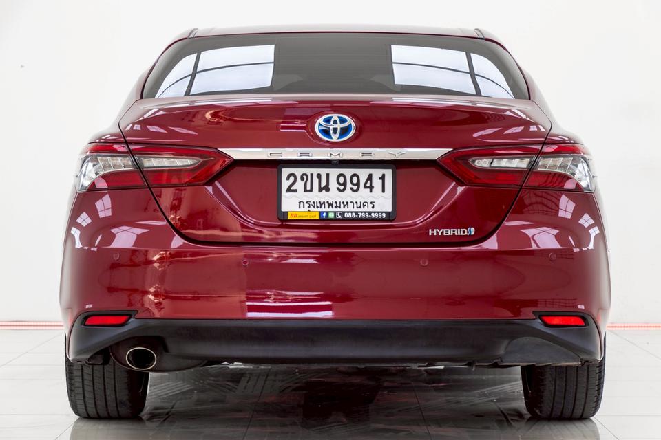 TOYOTA CAMRY 2.5 HEV PREMIUM LUXURY ปี2022 สีแดง รูปย่อยที่ 4