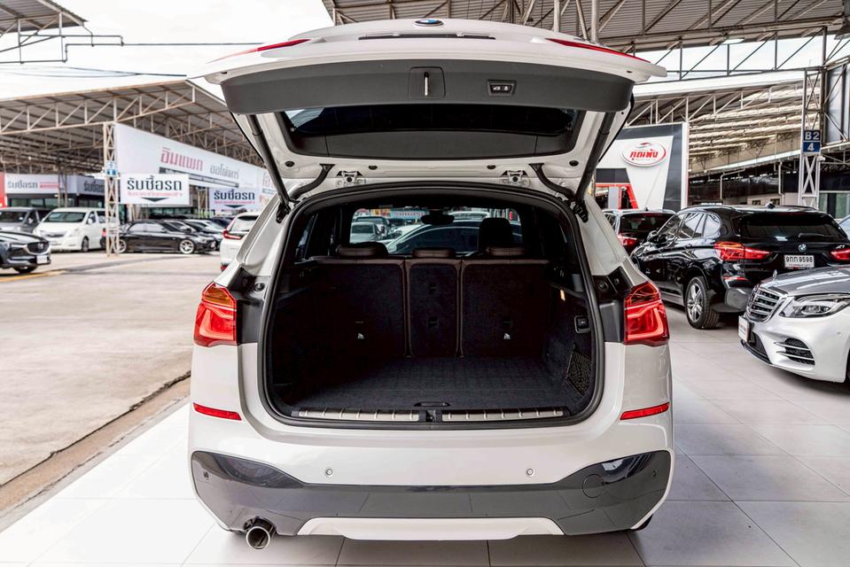 รหัสรถ NP4126 BMW X1 SDRIVE18d M SPORT 2017 9