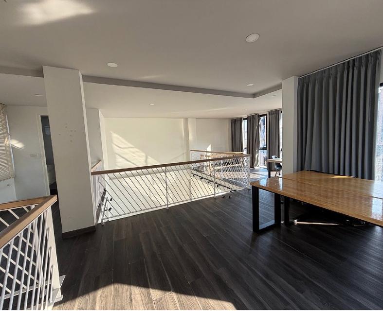 ให้เช่าทาวน์โฮม / Home Office 3.5 ชั้น ทำเลดี ติดถนนใหญ่ อยู่ตรงข้าม รพ.จุฬารัตน์ 9 / โครงการ เวิร์ค กิ่งแก้ว สุวรรณภูมิ ริมถนนกิ่งแก้ว 12