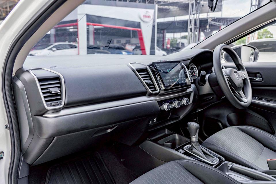รหัสรถ NP2934 HONDA CITY 1.0 V 2020 11