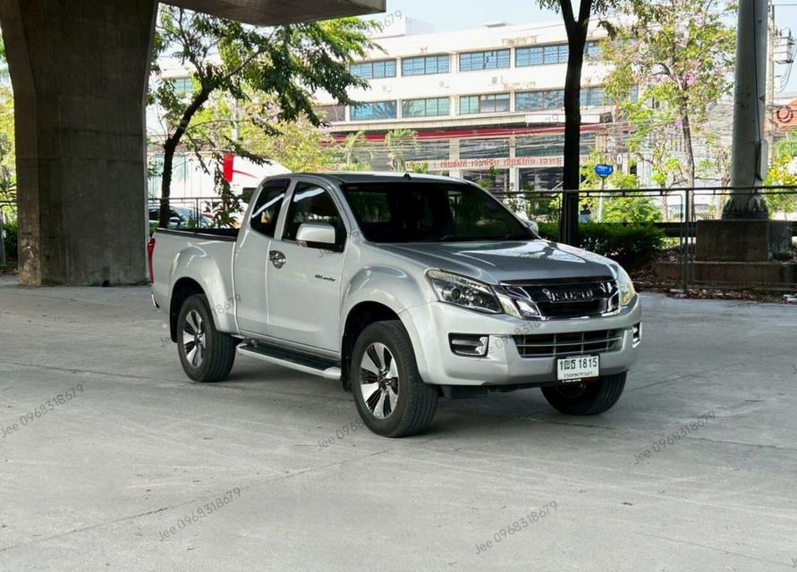 Isuzu D-Max 2.5 VGS Z Hi-Lander Space-Cab 2015