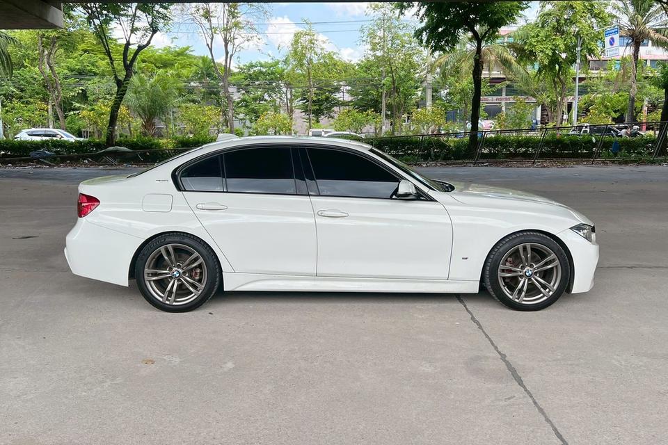 BMW 330e M Sport F30 AT ปี 2022 4