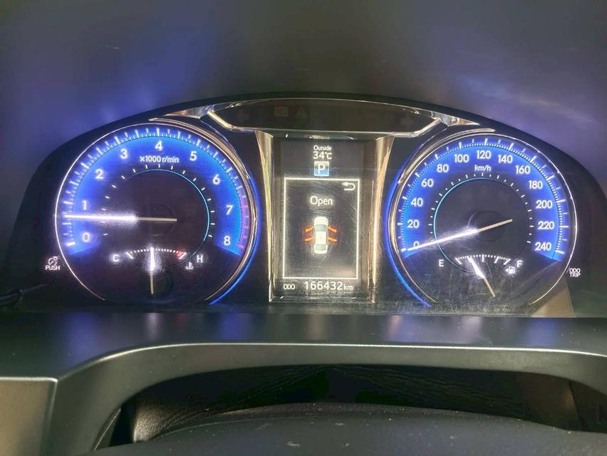 Toyota #Camry 2.0G D4S 2016 MNC เครื่อง D4S เกียร์ ออโต้ มือเดียวป้ายแดง เข้าศูนย์ทุกระยะ สีน้ำตาลรถจริงสวยกว่าในรูป✌(ไมล์166,432โล) 💸เสนอราคาเพีย รูปที่ 15