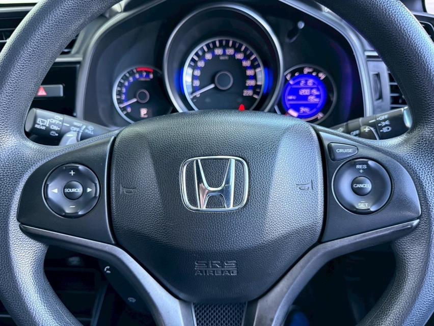 HONDA JAZZ 1.5RS i-VTEC TOP 2018 สีเทา MINOR CHANGE มือเดียวป้าย 9