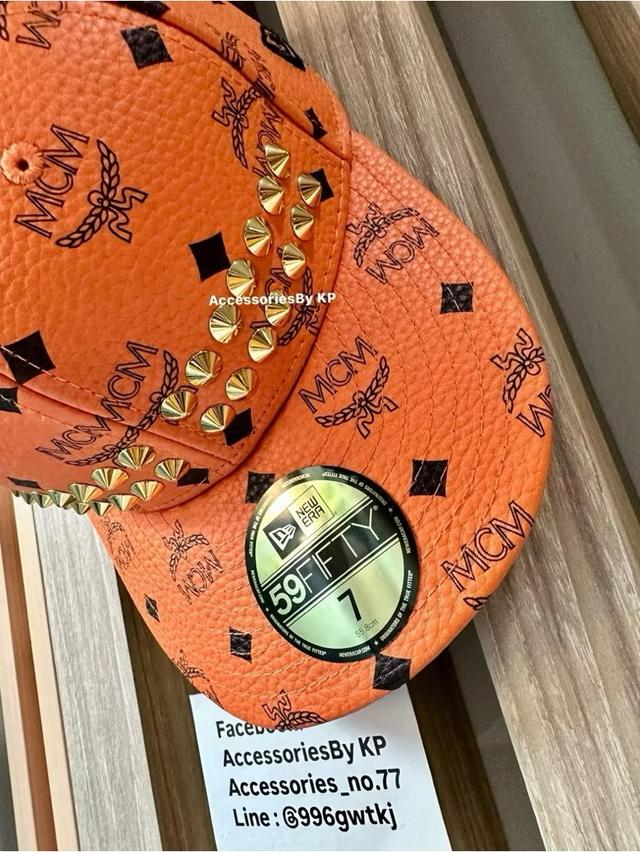 New !! MCM X NEW ERA CAP size 7(55.9)หนังแท้ถือว่าคุ้มมากกับราคาหมวกแบรนด์เนมใส่ได้อีกยาวๆ 3
