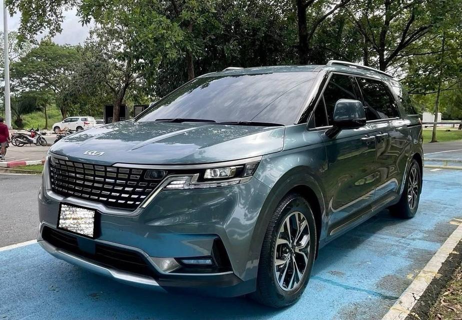KIA Carnival 2.2 SXL 8AT (2024) 6