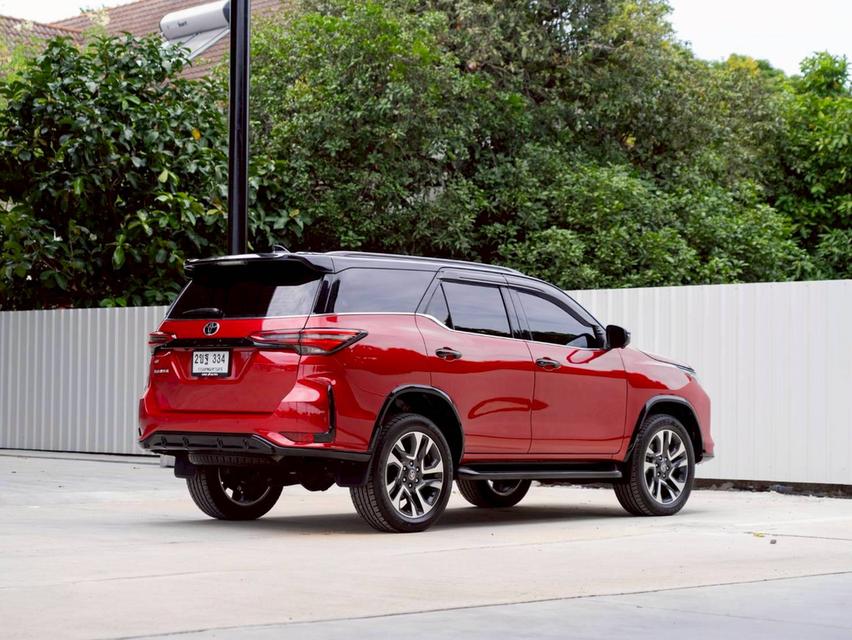 TOYOTA FORTUNER 2.8 LEGENDER 4WD ปี 2021 รถบ้าน เจ้าของเดียว 6