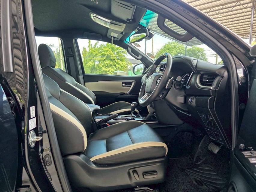 Toyota Fortuner 2.8 Legender 4WD ปี 2023 13